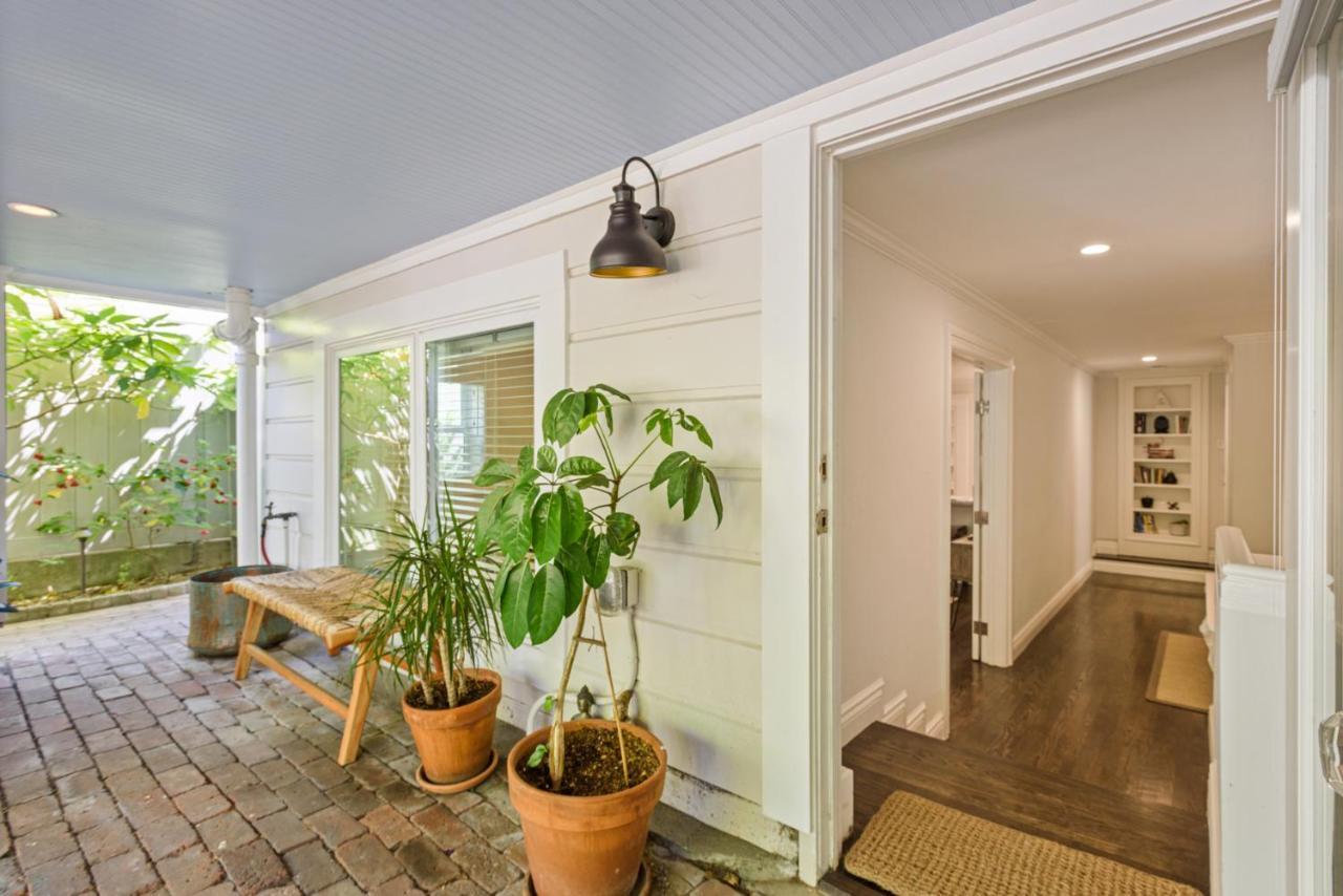 Garden Level Flat In 1885 Queen Anne Victorian Cottage In ألاميدا المظهر الخارجي الصورة