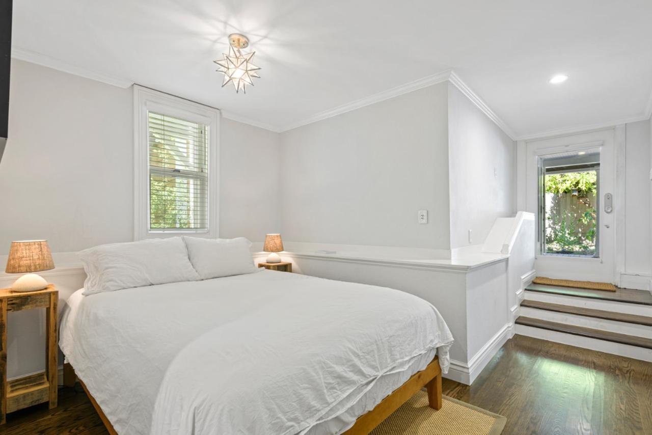 Garden Level Flat In 1885 Queen Anne Victorian Cottage In ألاميدا المظهر الخارجي الصورة